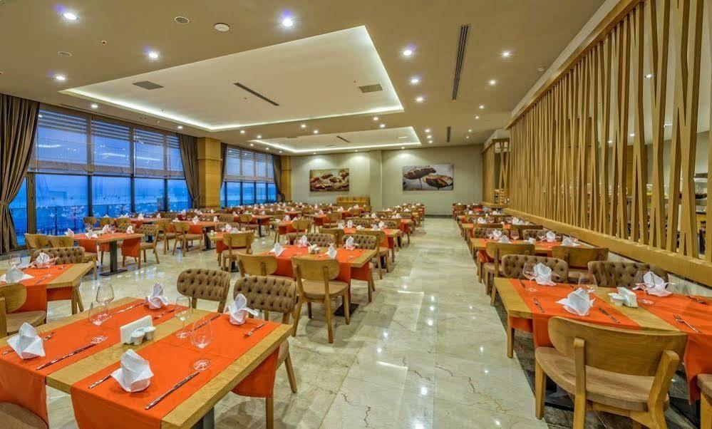 Ramada Resort By Wyndham Unye Exterior foto